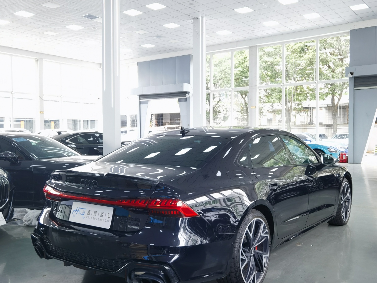 奧迪 奧迪A7L  2024款 45 TFSI quattro 黑武士版圖片