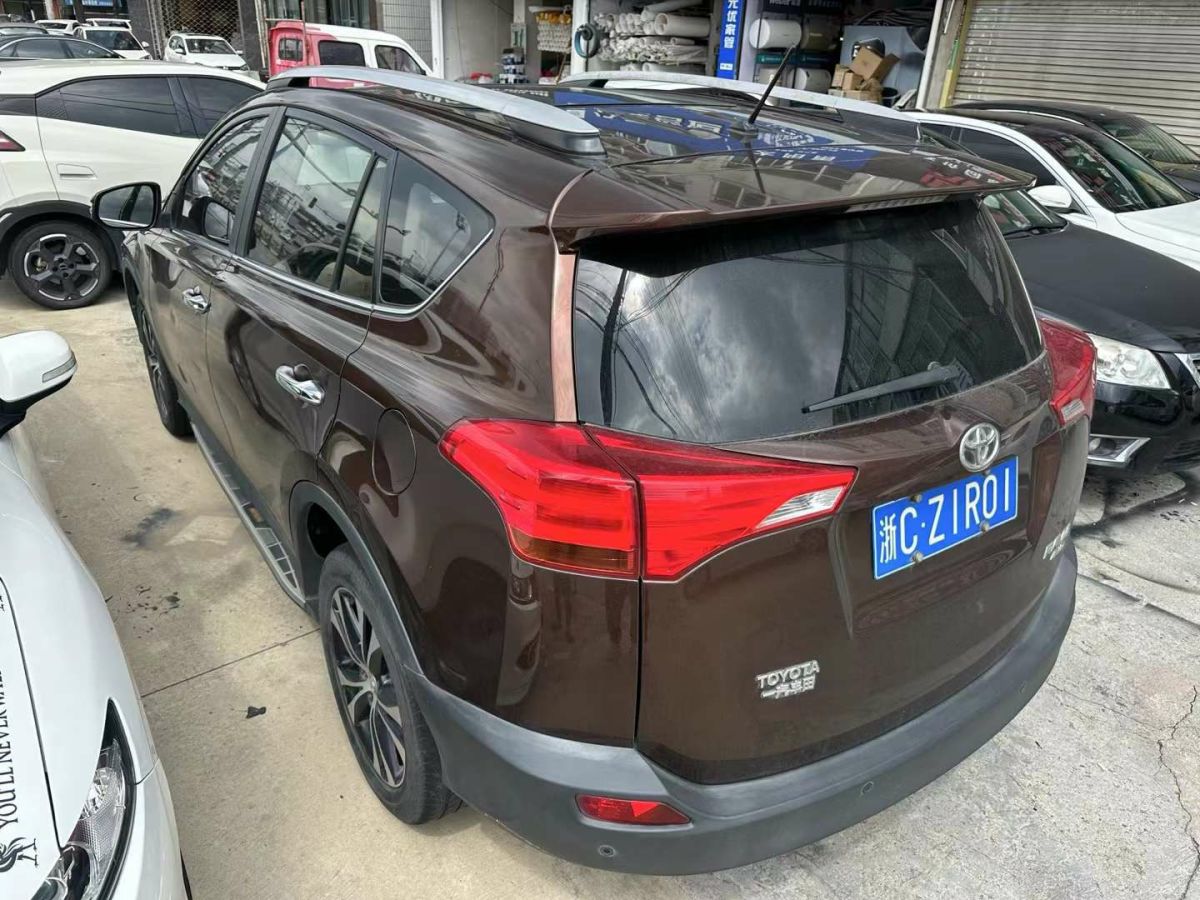 豐田 RAV4 圖片