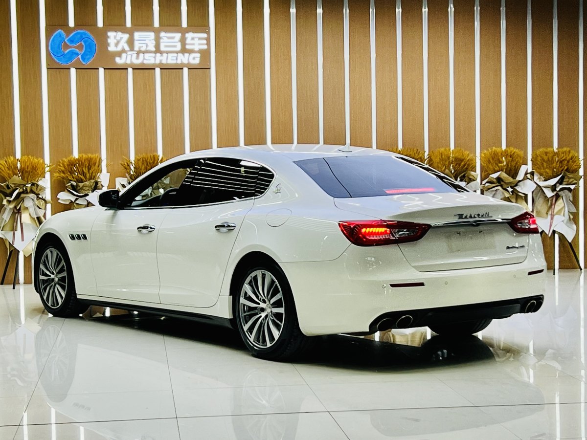 瑪莎拉蒂 總裁  2018款 3.0T 350Hp 標(biāo)準(zhǔn)版圖片