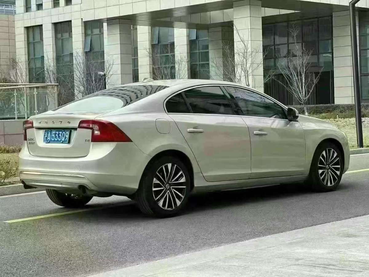 沃爾沃 S60L  2018款 T4 智遠進取版圖片