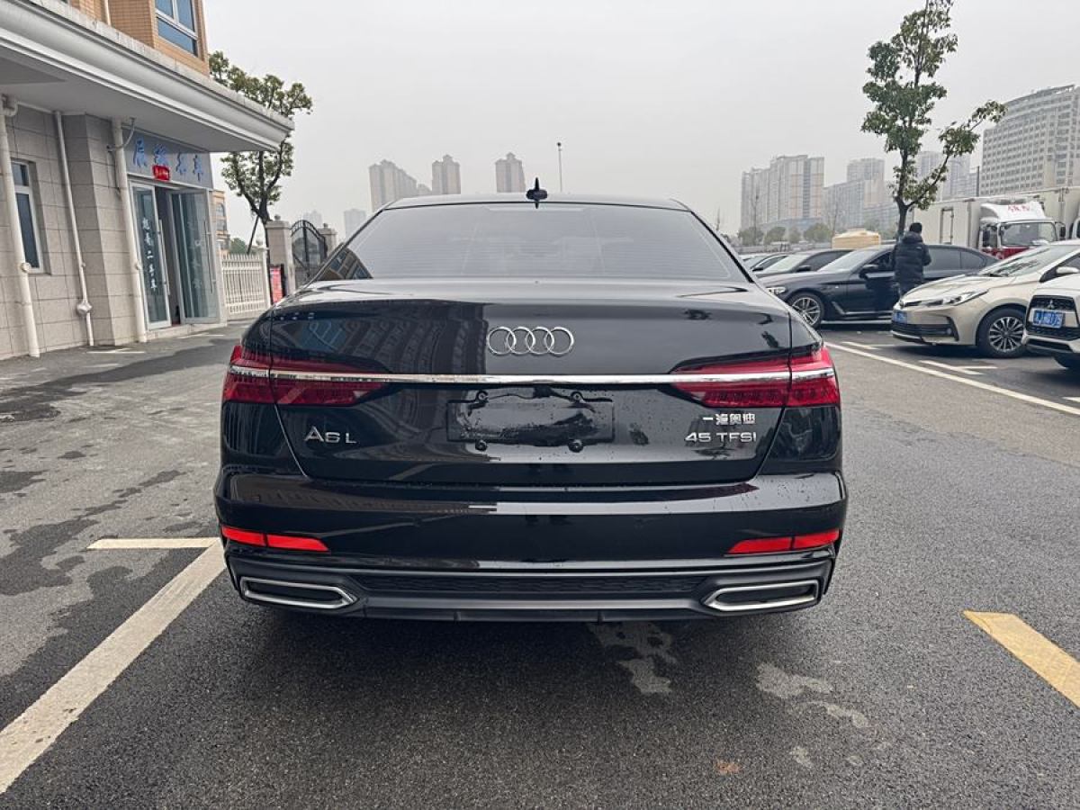 奧迪 奧迪A6L  2019款 45 TFSI 臻選動(dòng)感型圖片