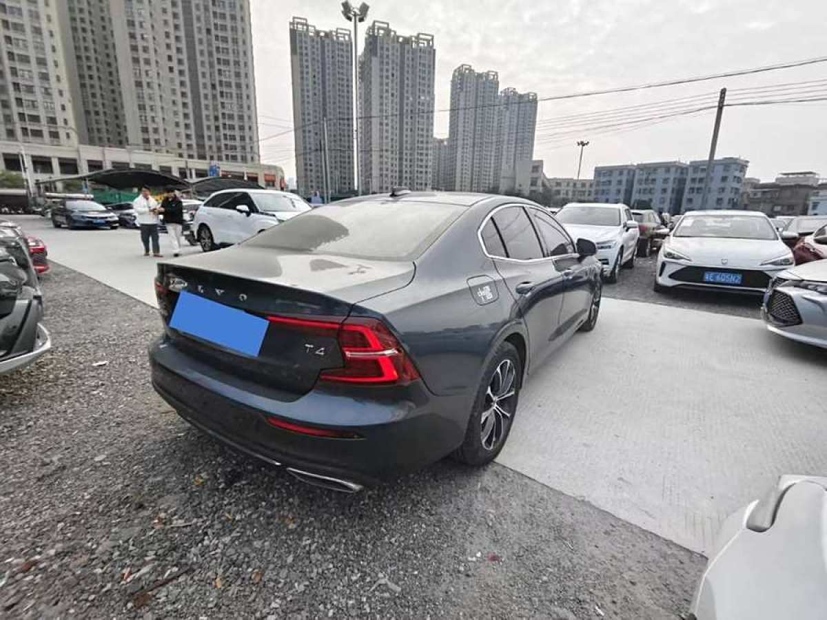 沃爾沃 S60L  2021款 T4 智遠豪華版圖片