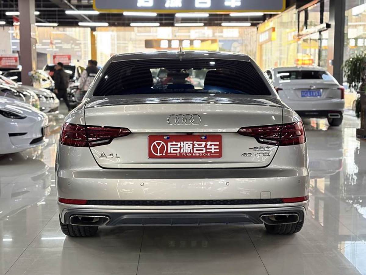 奧迪 奧迪A4L  2019款 40 TFSI 時(shí)尚型 國V圖片