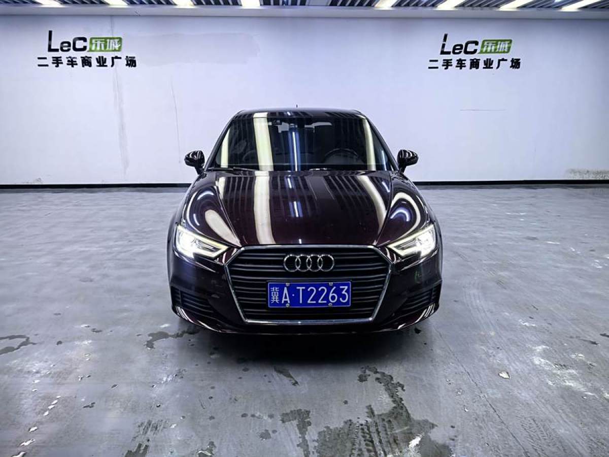 奧迪 奧迪A3  2018款 30周年年型 Sportback 35 TFSI 進取型圖片