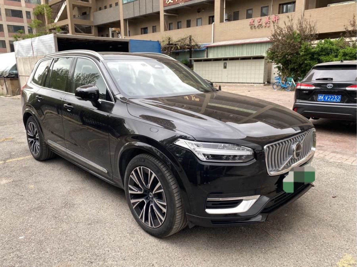 沃爾沃 XC90新能源  2022款 改款 E驅(qū)混動(dòng) T8 智尊豪華版 7座圖片