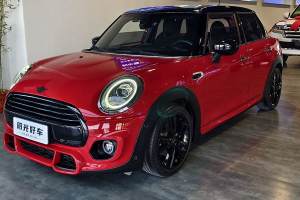 MINI MINI 1.5T COOPER 賽車(chē)手 五門(mén)版