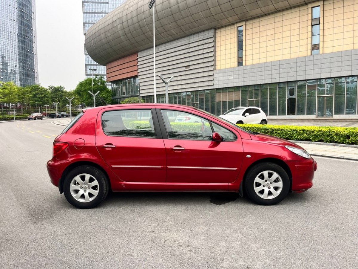 標致 307  2012款 兩廂 1.6L 手動豪華版圖片