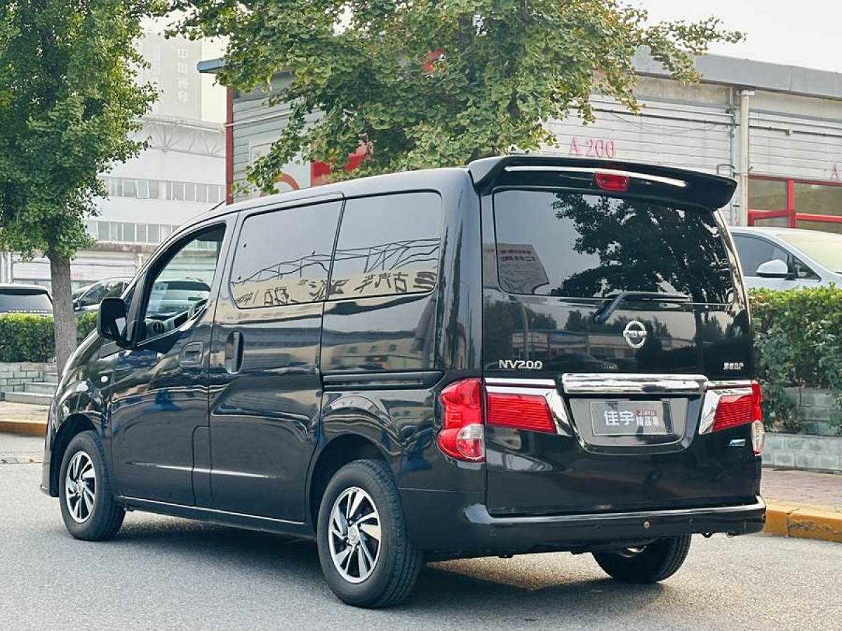 日產(chǎn) NV200  2016款 改款 1.6L CVT豪華型圖片