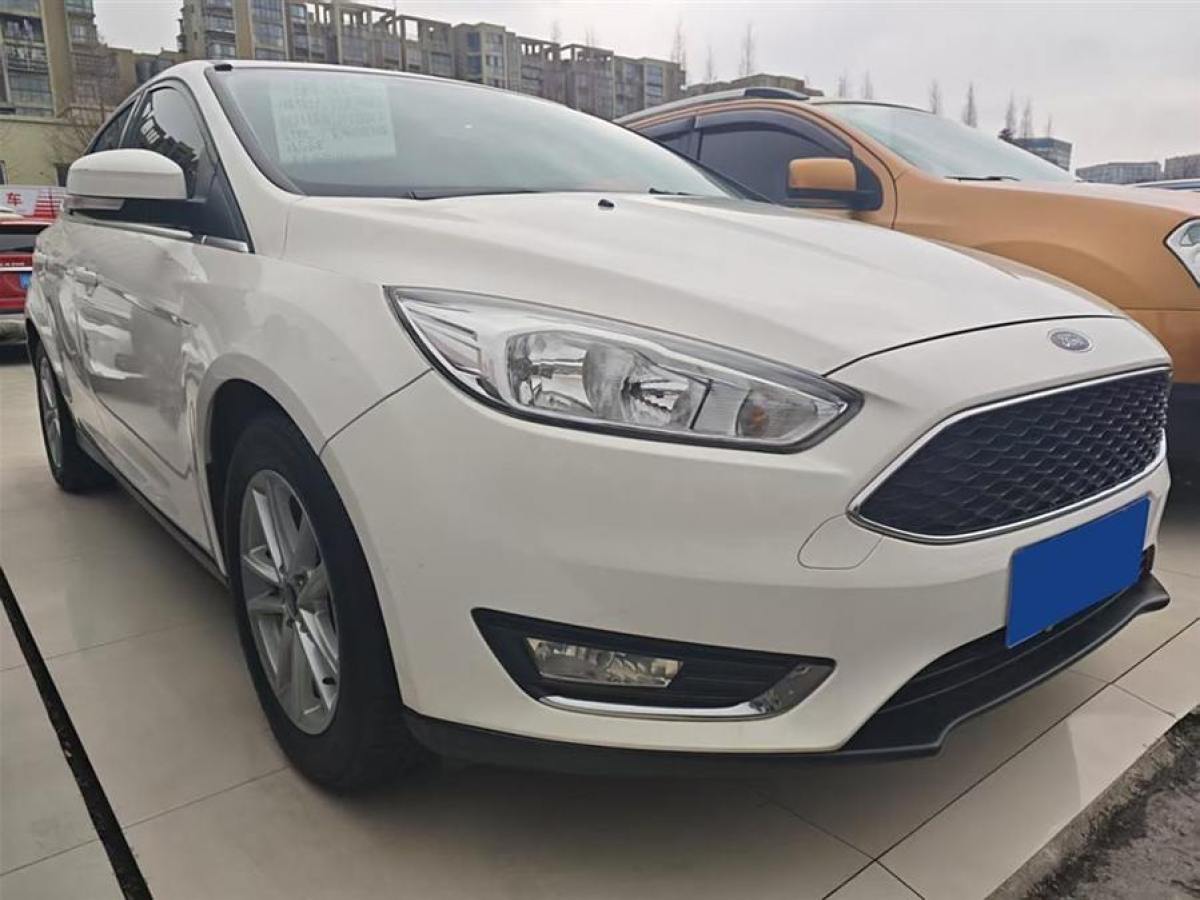 福特 ?？怂? 2018款 兩廂經(jīng)典 EcoBoost 180 自動(dòng)精英型圖片