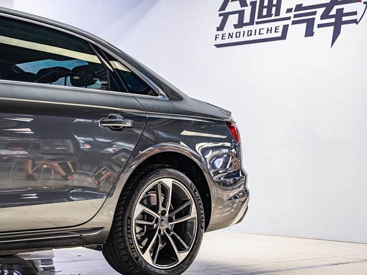 奧迪 奧迪A4L  2022款 40 TFSI 時尚動感型圖片