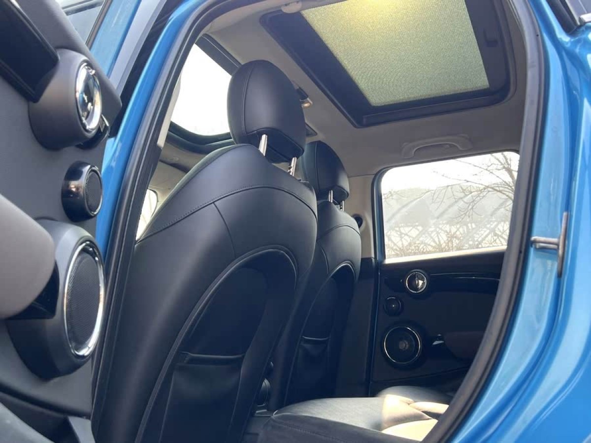 MINI MINI  2015款 2.0T COOPER S 五門版圖片