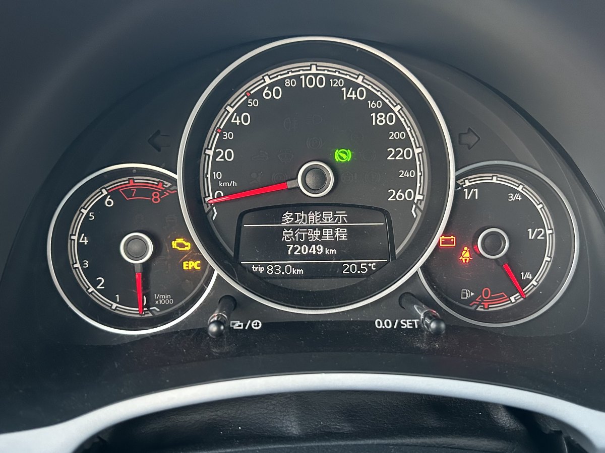 大眾 甲殼蟲  2019款 180TSI 經(jīng)典版圖片