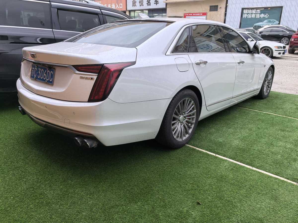 凱迪拉克 CT6  2019款 28T 時(shí)尚型圖片