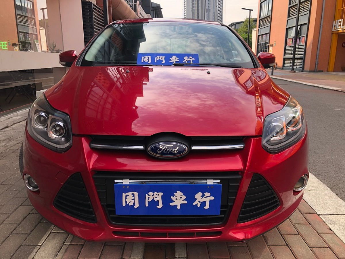 福特 ?？怂? 2012款 兩廂 1.6L 自動風(fēng)尚型圖片