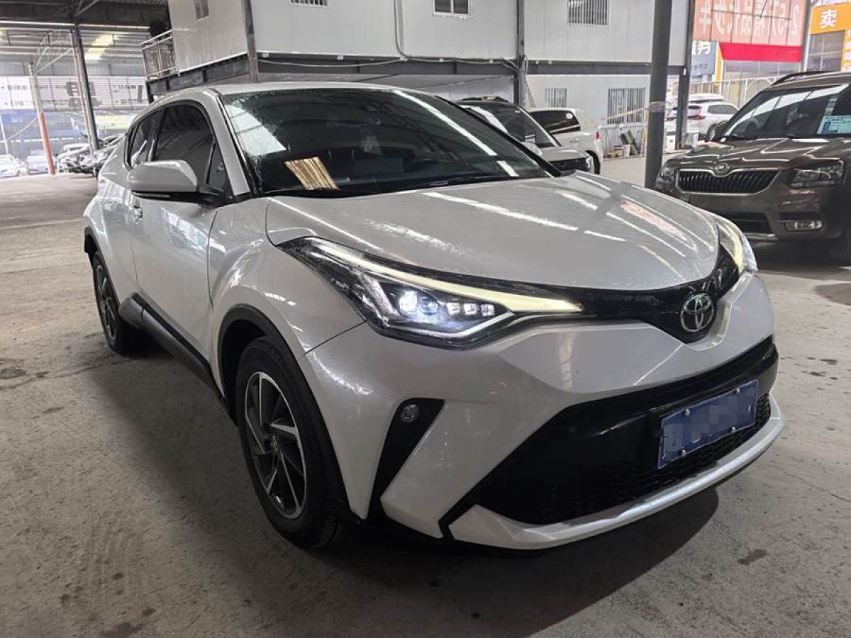 豐田 C-HR  2021款 2.0L 豪華版圖片