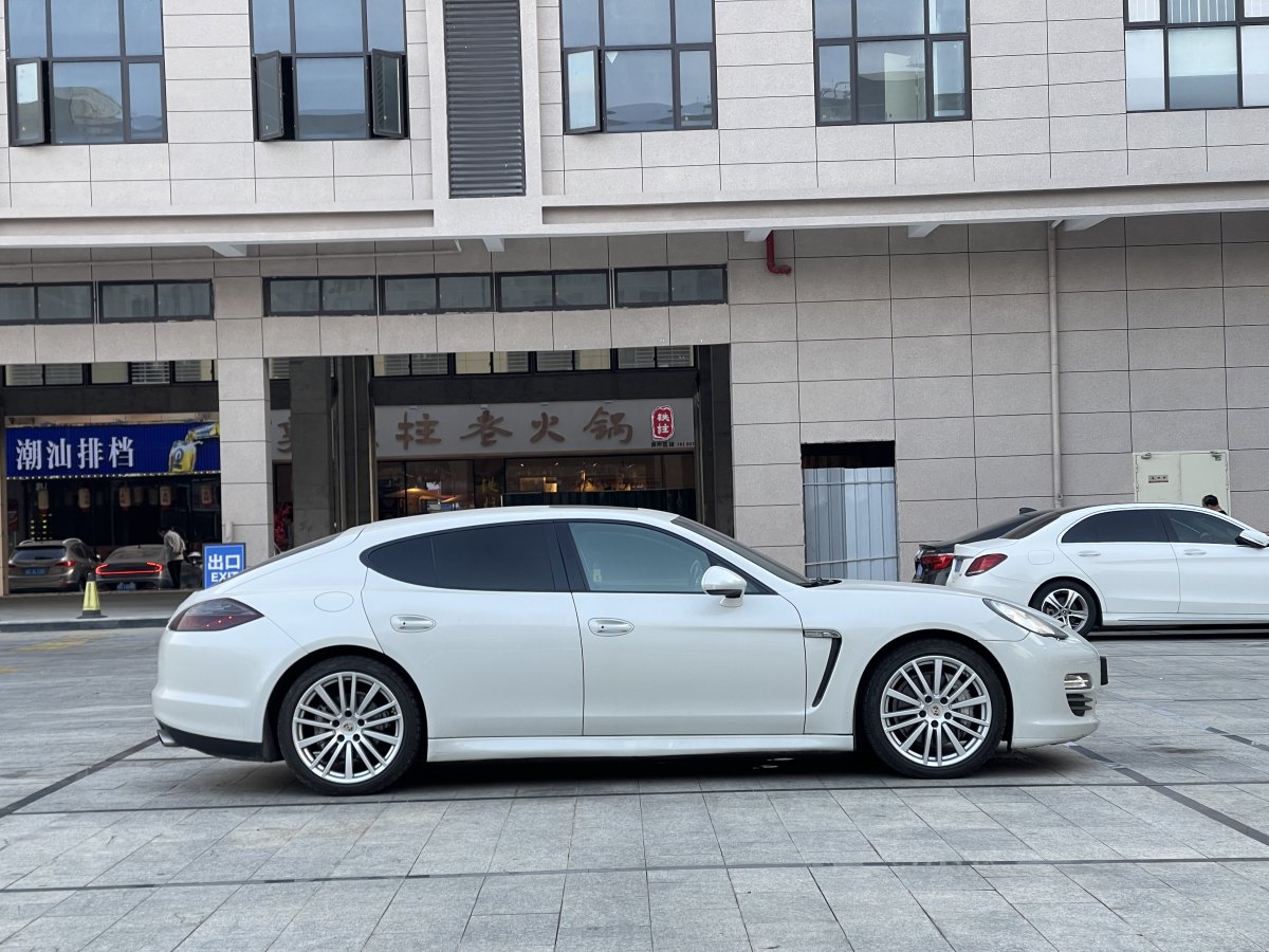 2012年8月保時捷 Panamera  2010款 Panamera 4 3.6L