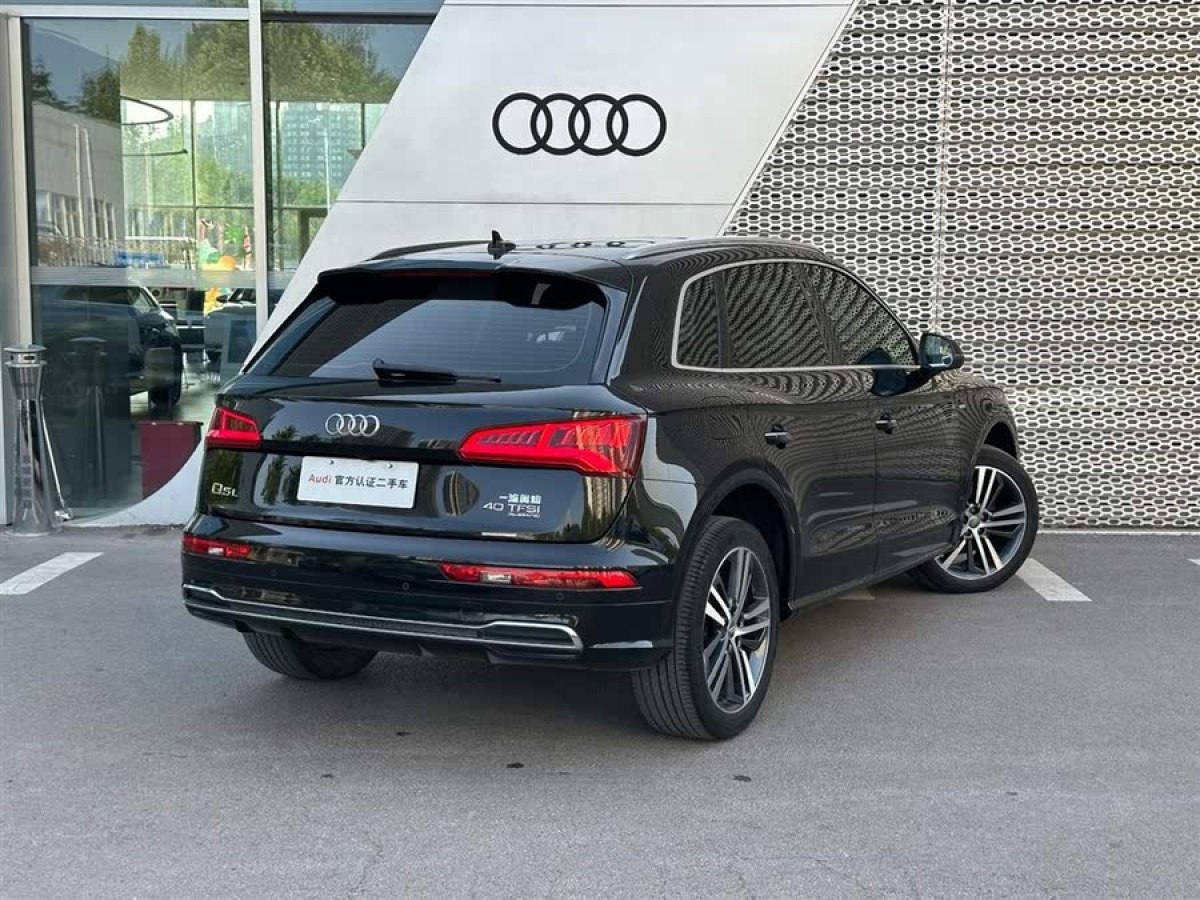 奧迪 奧迪Q5L  2018款  40 TFSI 榮享時尚型 國VI圖片