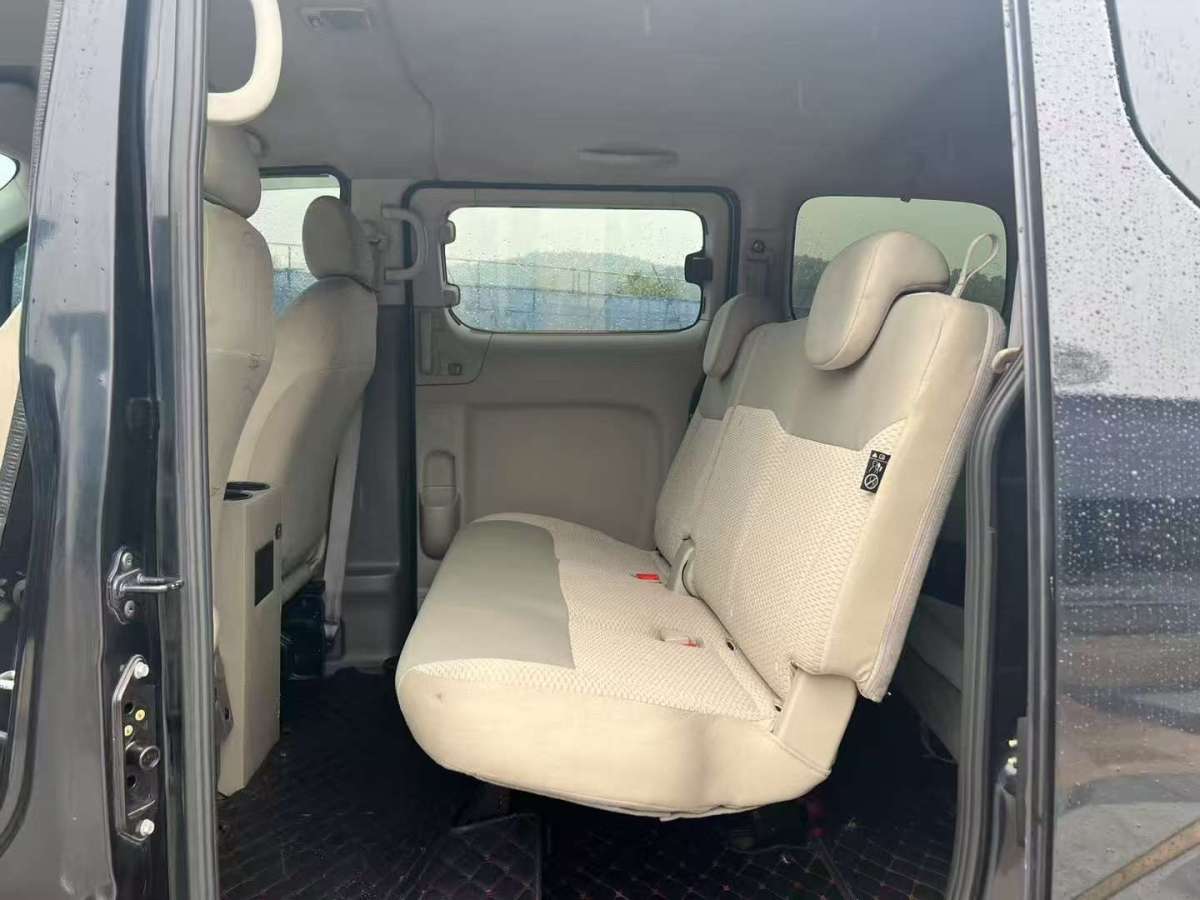 日產(chǎn) NV200  2016款 1.6L CVT豪華型圖片
