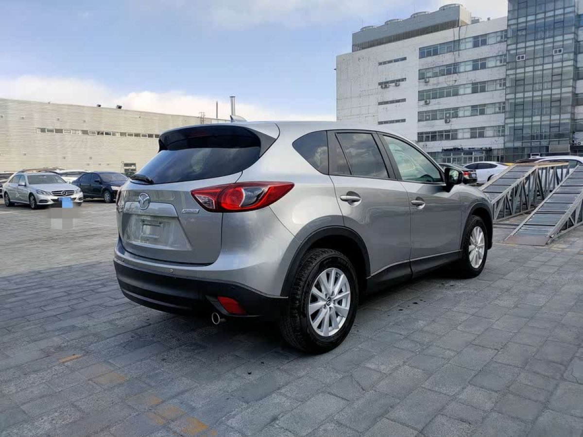 馬自達(dá) CX-5  2012款 2.0L 四驅(qū)豪華版圖片