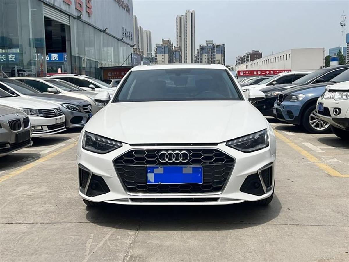 奧迪 奧迪A4L  2022款 40 TFSI 時(shí)尚動感型圖片