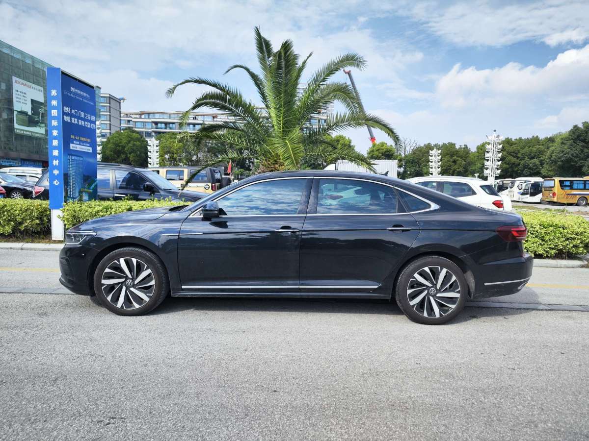 大眾 帕薩特  2023款 改款 380TSI 豪華版圖片