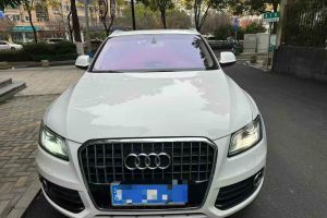 奥迪Q5 奥迪 40 TFSI 动感型