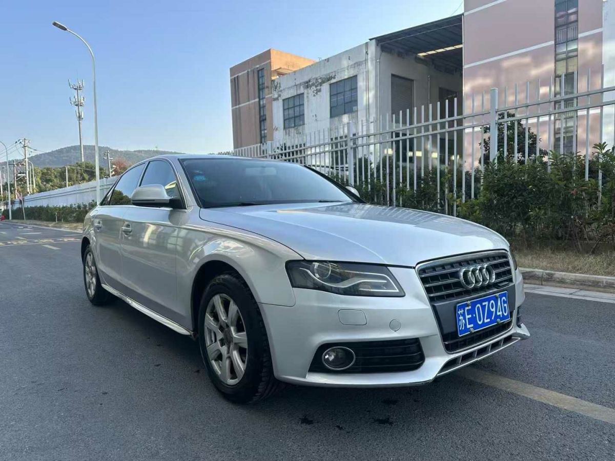 奧迪 奧迪A4L  2009款 2.0 TFSI 技術(shù)型圖片