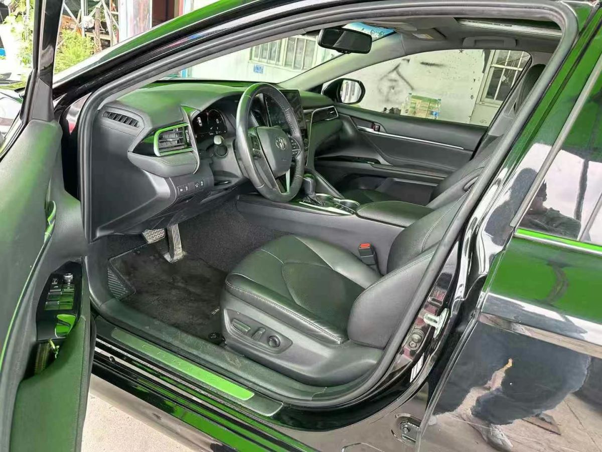 上汽大通 上汽大通MAXUS T90房車  2022款 2.0T探索家T90縱橫越野綠-防爆漆圖片