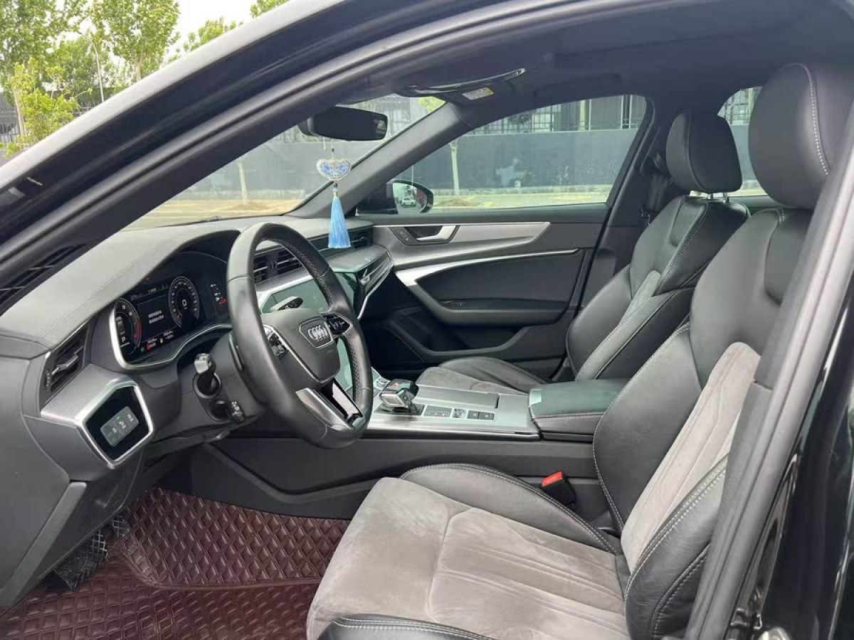 奧迪 奧迪A6L  2022款 40 TFSI 豪華動(dòng)感型圖片