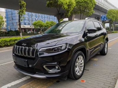 2020年1月 Jeep 自由光 2.0T 兩驅(qū)智享版圖片