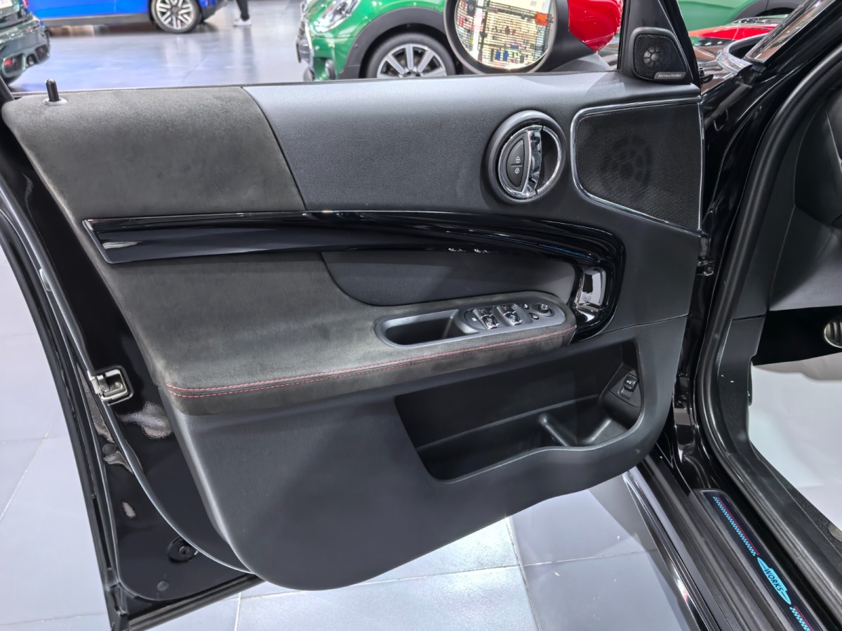 MINI JCW COUNTRYMAN  2021款 2.0T JOHN COOPER WORKS ALL4圖片