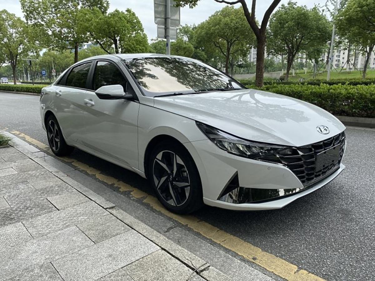 2021年9月現(xiàn)代 伊蘭特  2021款 1.5L GLS領先版