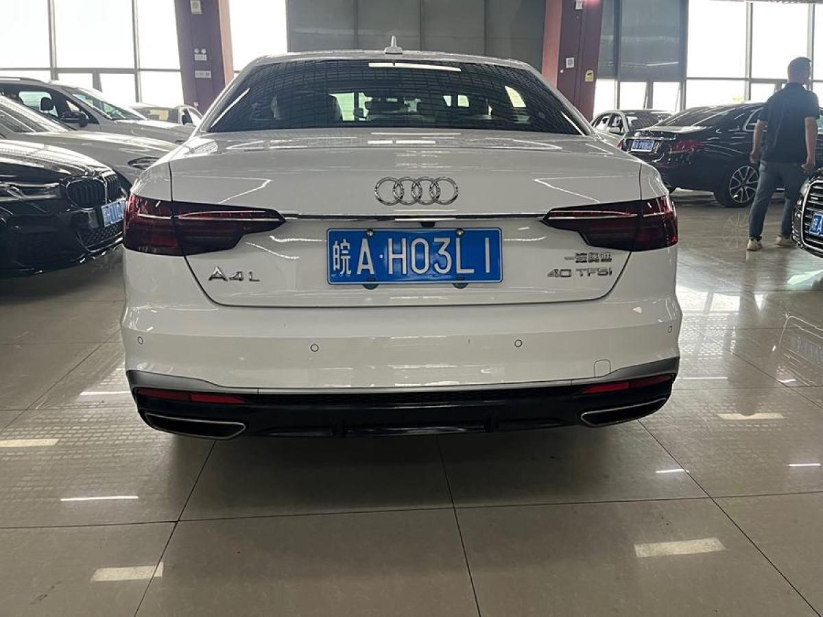 奧迪 奧迪A4L  2022款 40 TFSI 時(shí)尚動(dòng)感型圖片