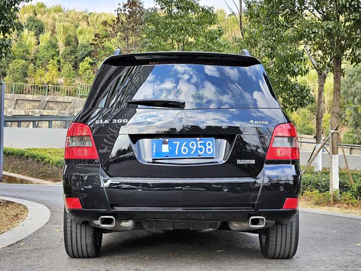 奔馳 奔馳GLK級(jí)  2012款 GLK 300 4MATIC 動(dòng)感型圖片