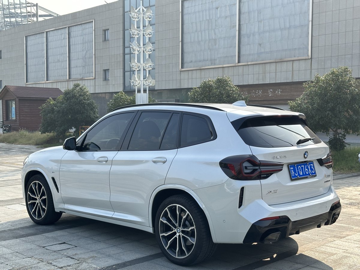 寶馬 寶馬X3  2023款 xDrive30i 領(lǐng)先型 M曜夜套裝圖片