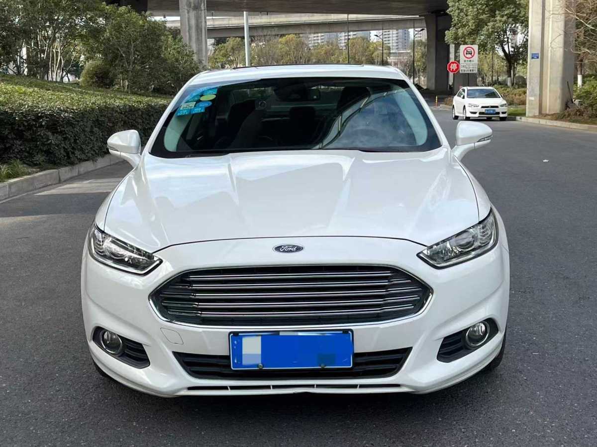 福特 蒙迪歐  2017款 改款 EcoBoost 180 時(shí)尚型圖片