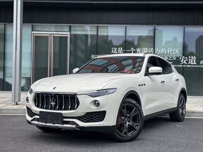 2021年12月 瑪莎拉蒂 Levante 3.0T 標(biāo)準(zhǔn)版圖片