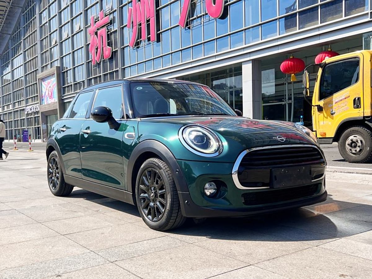 MINI MINI  2018款 1.5T COOPER 經(jīng)典派 五門版圖片