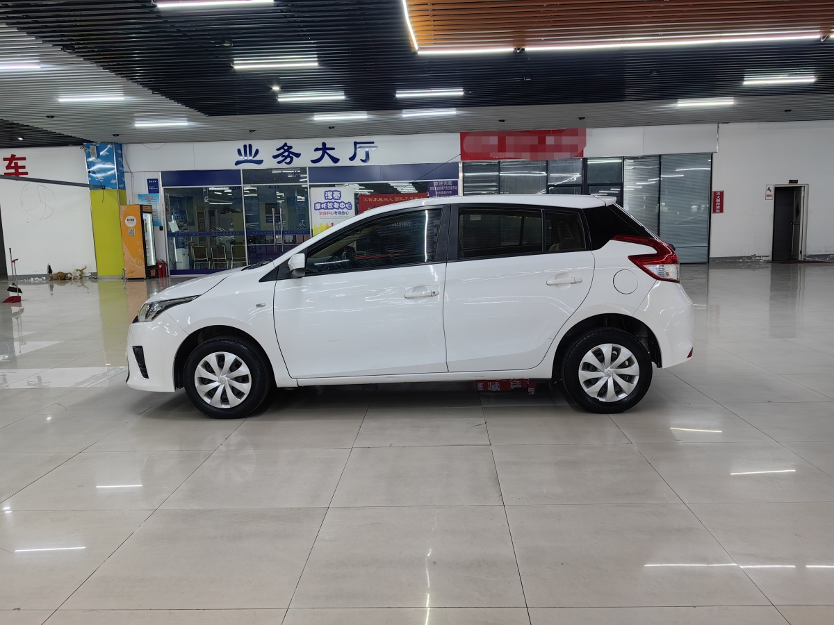 2015年8月豐田 YARiS L 致炫  2014款 1.3E 手動魅動版