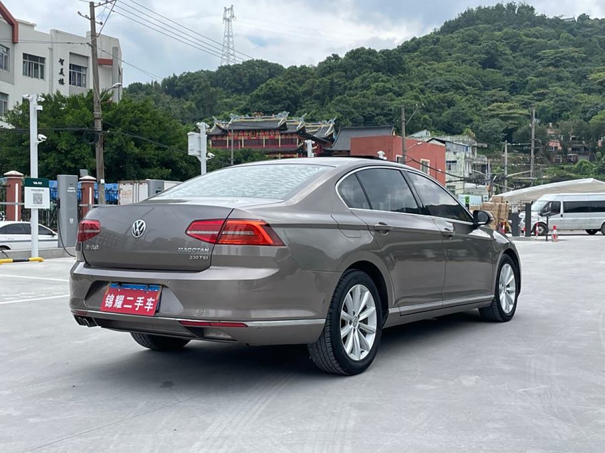 大眾 邁騰  2017款 330TSI DSG 領(lǐng)先型圖片