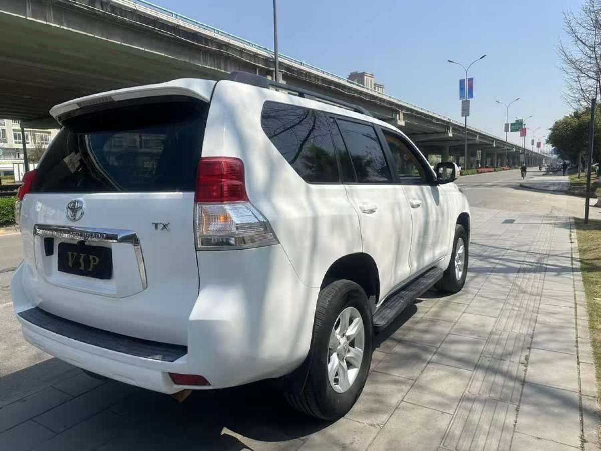 豐田 普拉多  2010款 2.7L 自動(dòng)標(biāo)準(zhǔn)版圖片