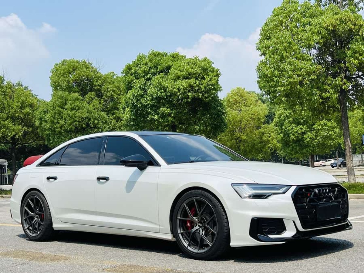 奧迪 奧迪A6L  2022款 45 TFSI quattro 臻選動感型圖片