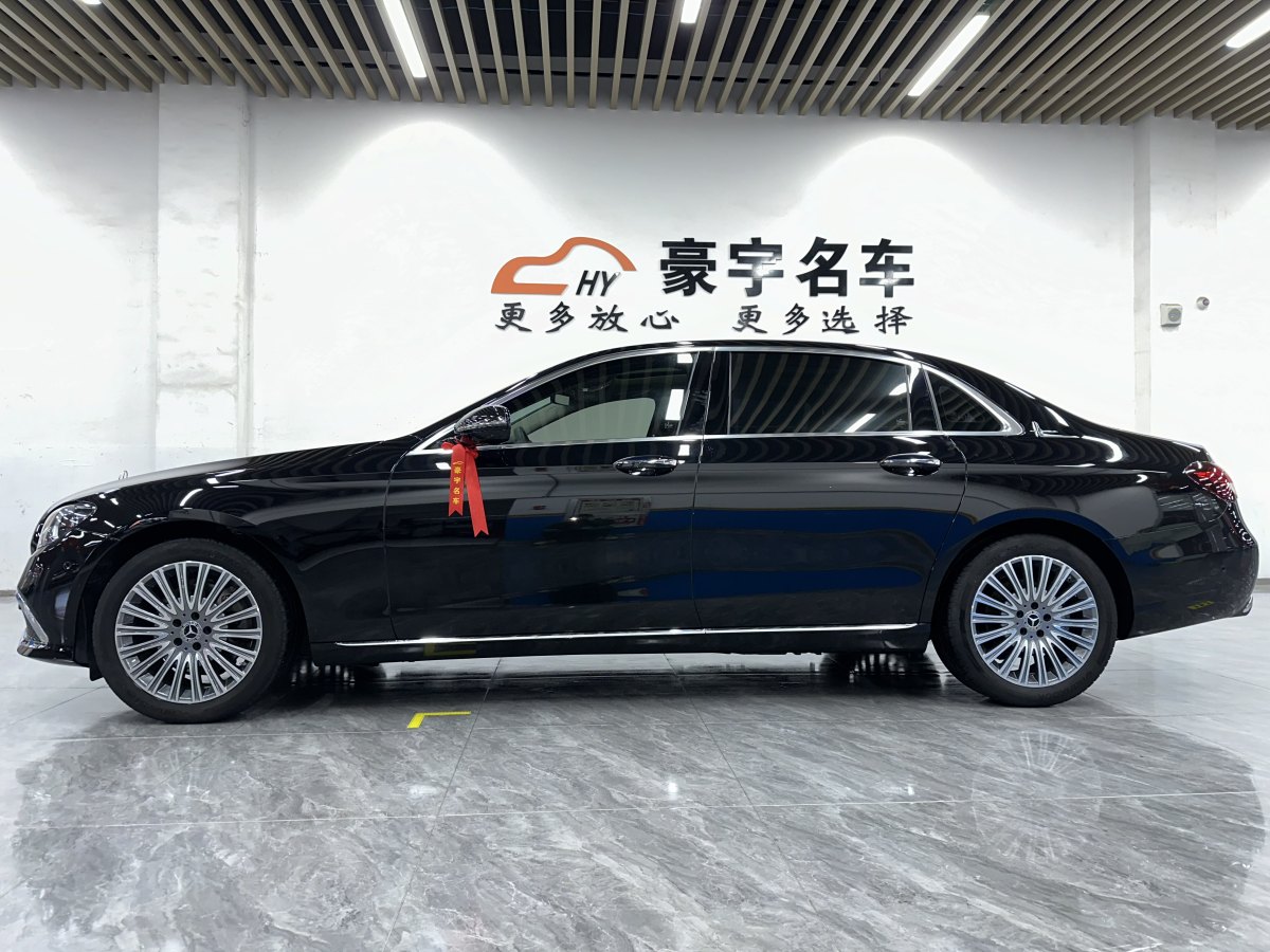 奔馳 奔馳E級  2021款 改款 E 300 L 尊貴型圖片