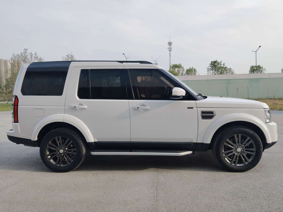 2016年12月路虎 發(fā)現(xiàn)  2015款 3.0 V6 SC SE