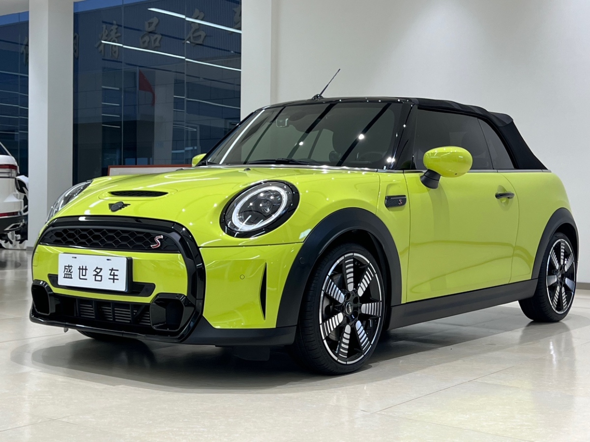 MINI MINI  2022款 2.0T COOPER S CABRIO 黑標(biāo)特別版圖片