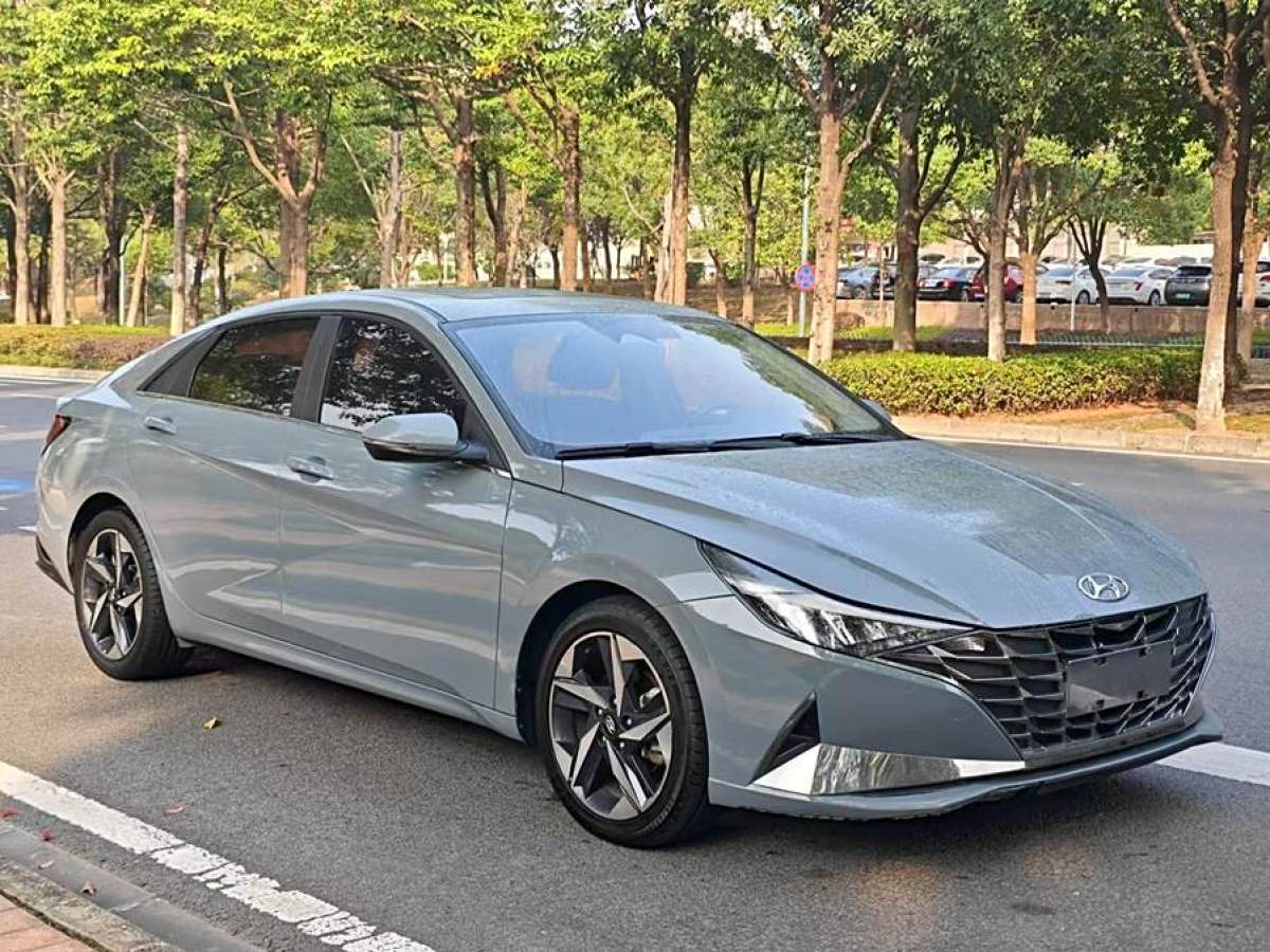 現(xiàn)代 伊蘭特  2021款 1.5L LUX尊貴版圖片