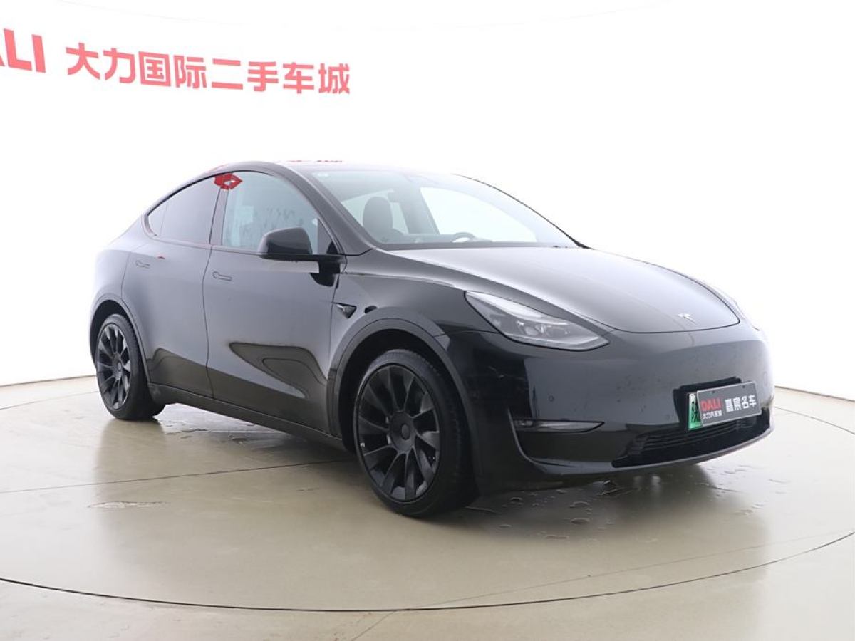 特斯拉 Model Y  2021款 改款 標(biāo)準(zhǔn)續(xù)航后驅(qū)升級版圖片