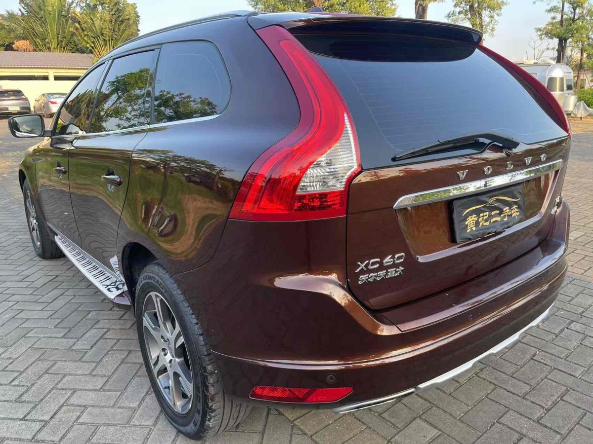 2015年6月沃爾沃 XC60  2015款 T5 AWD 智遠(yuǎn)版