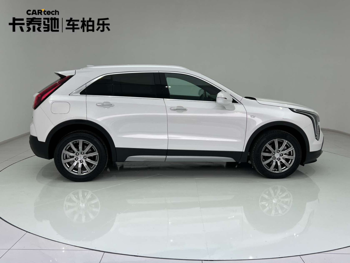 凱迪拉克 XT4  2018款 28T 兩驅(qū)領(lǐng)先型圖片