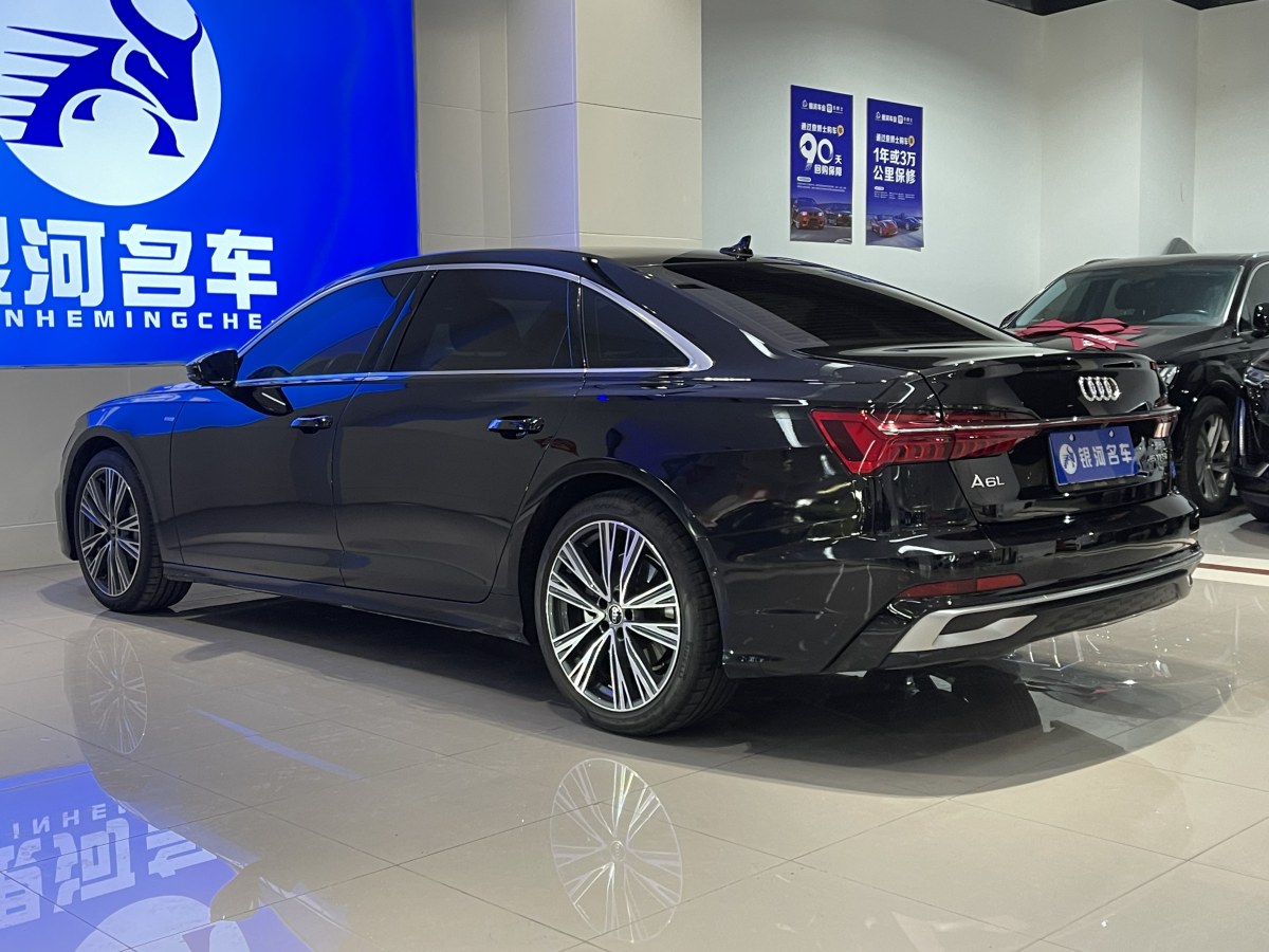 奧迪 奧迪A6L  2024款 45 TFSI 臻選動(dòng)感型圖片